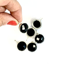 Load image into Gallery viewer, Black Onyx Round Pendant Piece